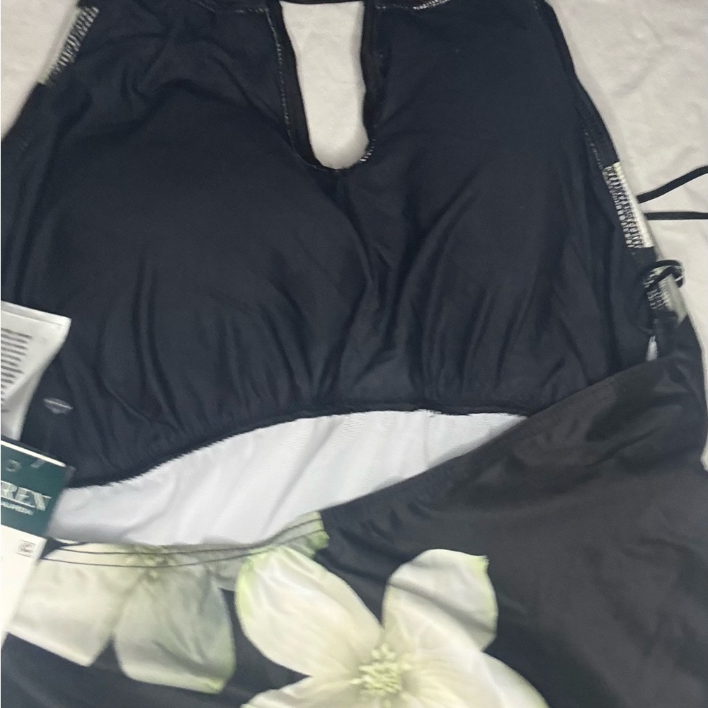 Floral Black and White swim top - Picture 10 of 11